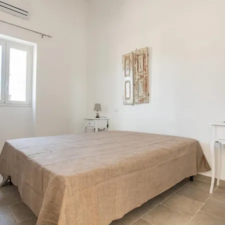 Campagna Di Mare Feriehus Torre Lapillo